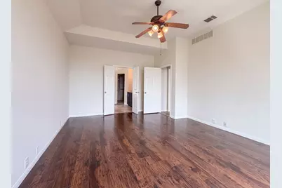1756 Hidden Brook Drive, Grand Prairie, TX 75050 - Photo 4