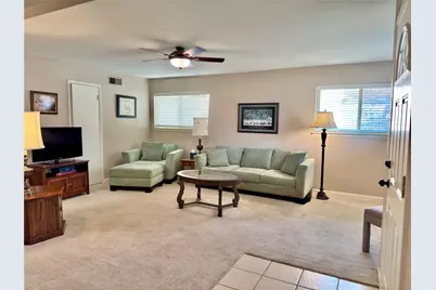 11319 Lanewood Circle, Dallas, TX 75218 - Photo 10