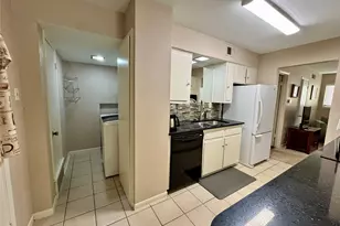 11319 Lanewood Cir, Dallas, TX 75218 - Photo 12