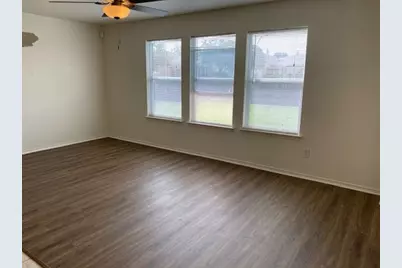 1101 Mustang Ridge Drive, Fort Worth, TX 76052 - Photo 8