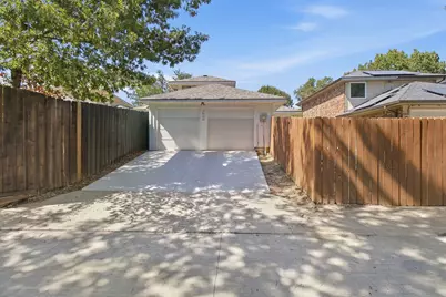 1308 Golden Gate Drive, Carrollton, TX 75007 - Photo 28