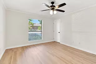 1308 Golden Gate Dr, Carrollton, TX 75007 - Photo 16