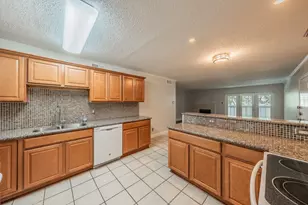 7706 Meadow Rd, Dallas, TX 75230 - Photo 10