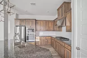 1621 Rose Willow Wy, Arlington, TX 76005 - Photo 8