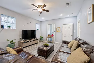 4411 Rosine Avenue, Dallas, TX 75215 - Photo 6
