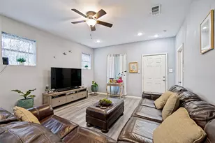 4411 Rosine Ave, Dallas, TX 75215 - Photo 6