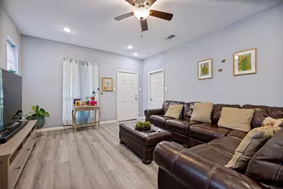 4411 Rosine Avenue, Dallas, TX 75215 - Photo 4