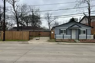 2516 Metropolitan Ave, Dallas, TX 75215 - Photo 2