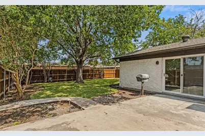 3745 Blue Trace Lane, Farmers Branch, TX 75244 - Photo 20