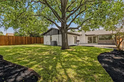 3745 Blue Trace Lane, Farmers Branch, TX 75244 - Photo 20