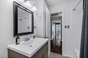 2010 Elmwood Blvd, Dallas, TX 75224 - Photo 14
