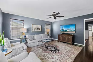 2010 Elmwood Blvd, Dallas, TX 75224 - Photo 4