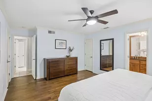 9812 Ravensway Dr, Dallas, TX 75238 - Photo 20