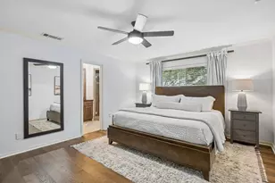 9812 Ravensway Dr, Dallas, TX 75238 - Photo 18