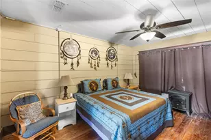 209 Pecan St, Roxton, TX 75477 - Photo 16