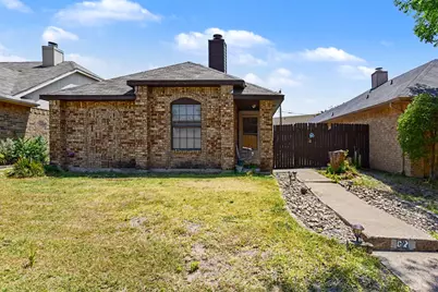 1024 Old Barn Lane, Mesquite, TX 75149 - Photo 2