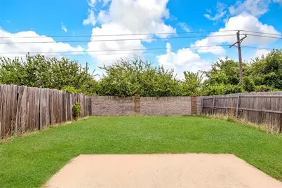 824 Walnut Street, Burleson, TX 76028 - Photo 20