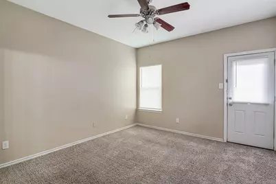 824 Walnut Street, Burleson, TX 76028 - Photo 10