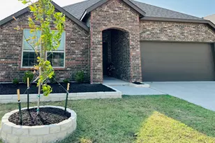 526 Pleasant Hill Ln, Fate, TX 75189 - Photo 2