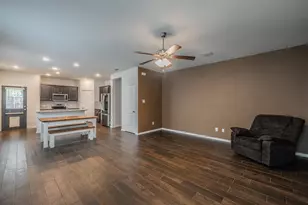 561 Concho St, Aubrey, TX 76227 - Photo 4