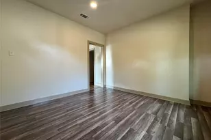 1613 N 15th St, Waco, TX 76707 - Photo 8