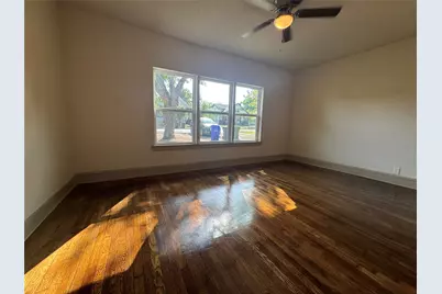 1613 N 15th Street, Waco, TX 76707 - Photo 10