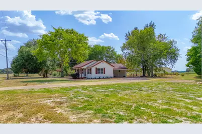 216 N Spikes Road, Corsicana, TX 75110 - Photo 32