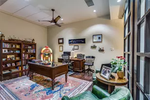 2600 W 7th St, Fort Worth, TX 76107 - Photo 14