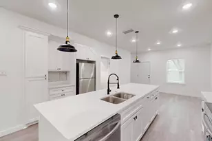 1213 Mill St, Gainesville, TX 76240 - Photo 14