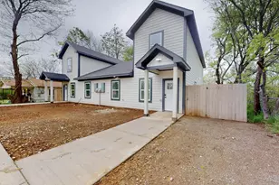 1213 Mill St, Gainesville, TX 76240 - Photo 4