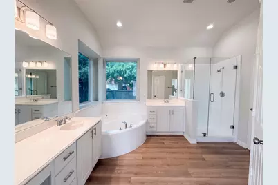 1221 Old Oak Trail, Flower Mound, TX 75028 - Photo 24