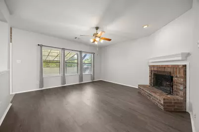 1100 Chesterfield Drive, McKinney, TX 75071 - Photo 14