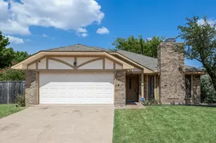 3217 Laurel Oaks Ct, Garland, TX 75044 - Photo 2