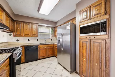 3217 Laurel Oaks Court, Garland, TX 75044 - Photo 12
