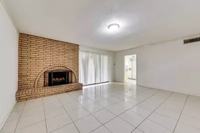 10547 Black Walnut Drive, Dallas, TX 75243 - Photo 4