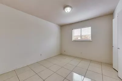 10547 Black Walnut Drive, Dallas, TX 75243 - Photo 12