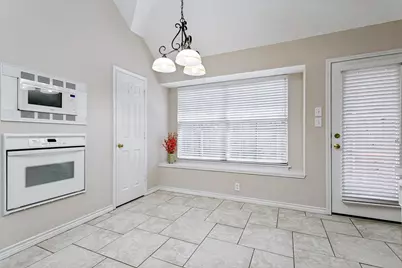1609 Shadow Crest Drive, Corinth, TX 76210 - Photo 14
