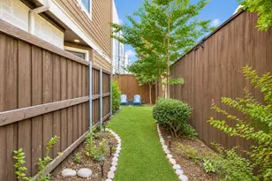 5981 Evening Star Pl, Dallas, TX 75235 - Photo 24