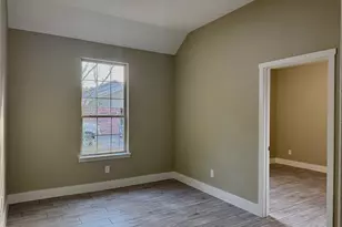 1093 Oak Ridge Dr, Oak Ridge, TX 75160 - Photo 16