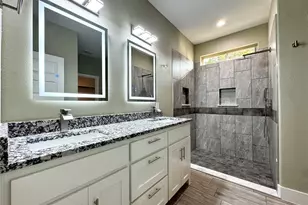 1093 Oak Ridge Dr, Oak Ridge, TX 75160 - Photo 24