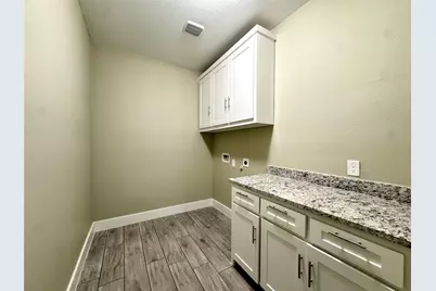 1093 Oak Ridge Drive, Oak Ridge, TX 75160 - Photo 14