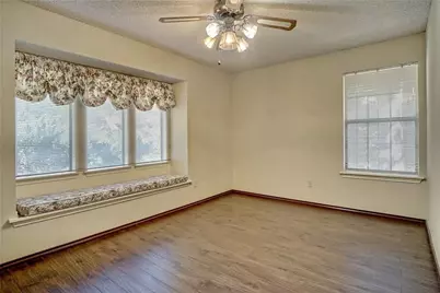 5705 Royal Club Drive, Arlington, TX 76017 - Photo 14