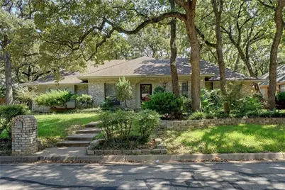 5705 Royal Club Drive, Arlington, TX 76017 - Photo 2