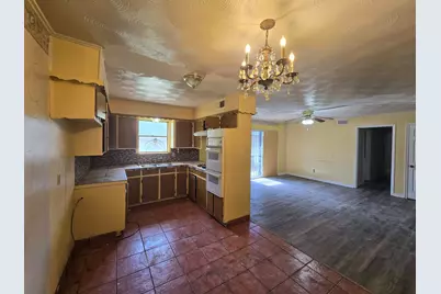 212 N Longacre Lane, Dallas, TX 75217 - Photo 4