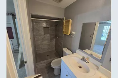 212 N Longacre Lane, Dallas, TX 75217 - Photo 6