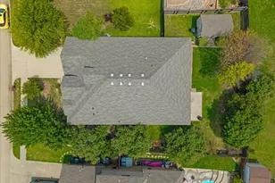 102 Briarstone Dr, Alvarado, TX 76009 - Photo 2