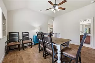 102 Briarstone Dr, Alvarado, TX 76009 - Photo 14