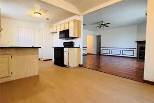 5524 Royal Meadow Ln, Arlington, TX 76017 - Photo 2