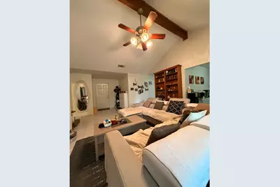 1824 Briar Run, Benbrook, TX 76126 - Photo 4