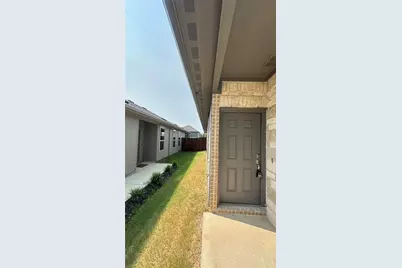 1713 Meadow Crest Drive, Aubrey, TX 76227 - Photo 16